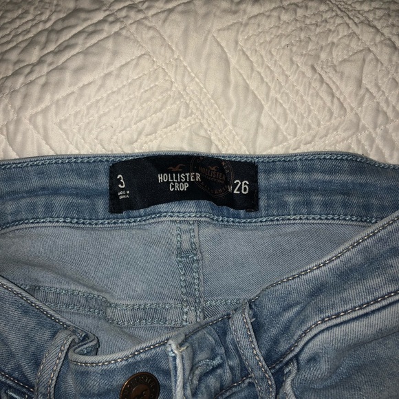 Hollister Cropped jeans - Picture 1 of 4